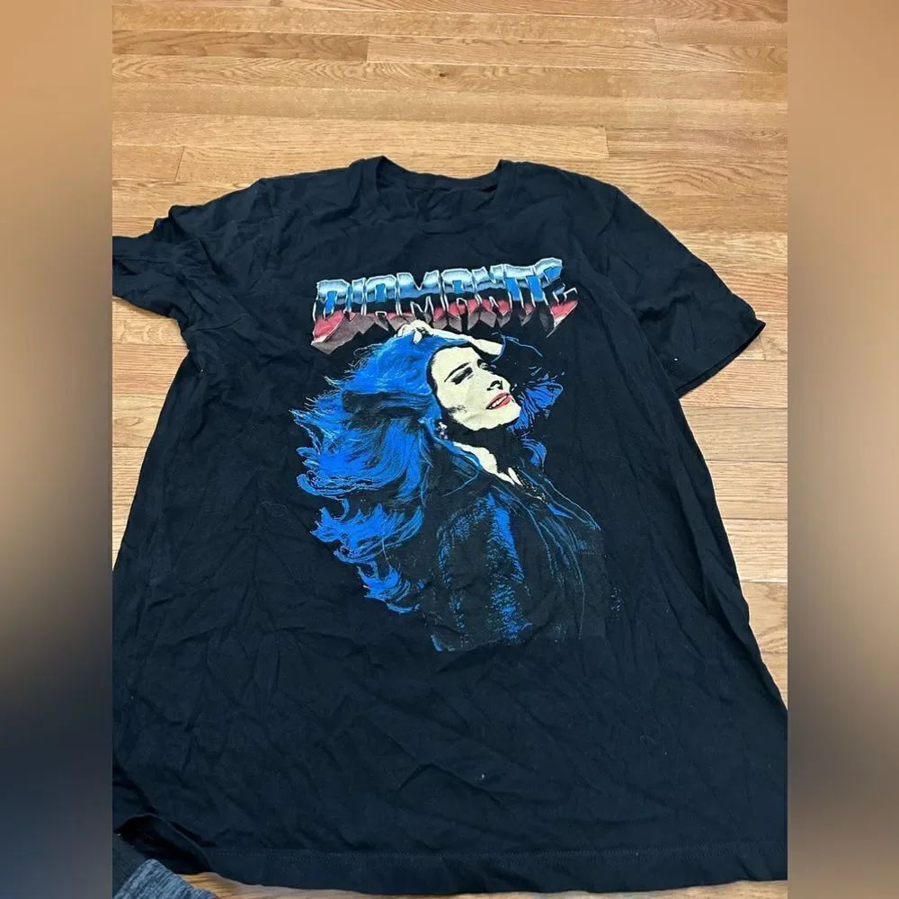 Diamante Artist Music Tshirt